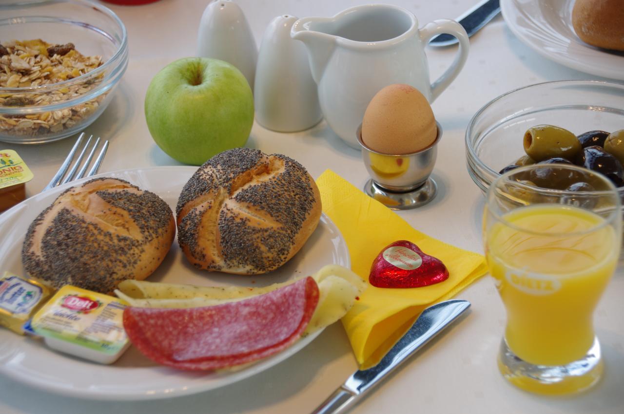 Hotel Kurfuerstendamm 3*